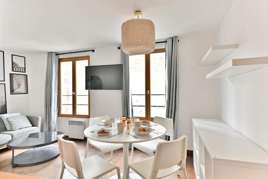 Appartement Paisible Et Central Rivoli Paris Ngoại thất bức ảnh